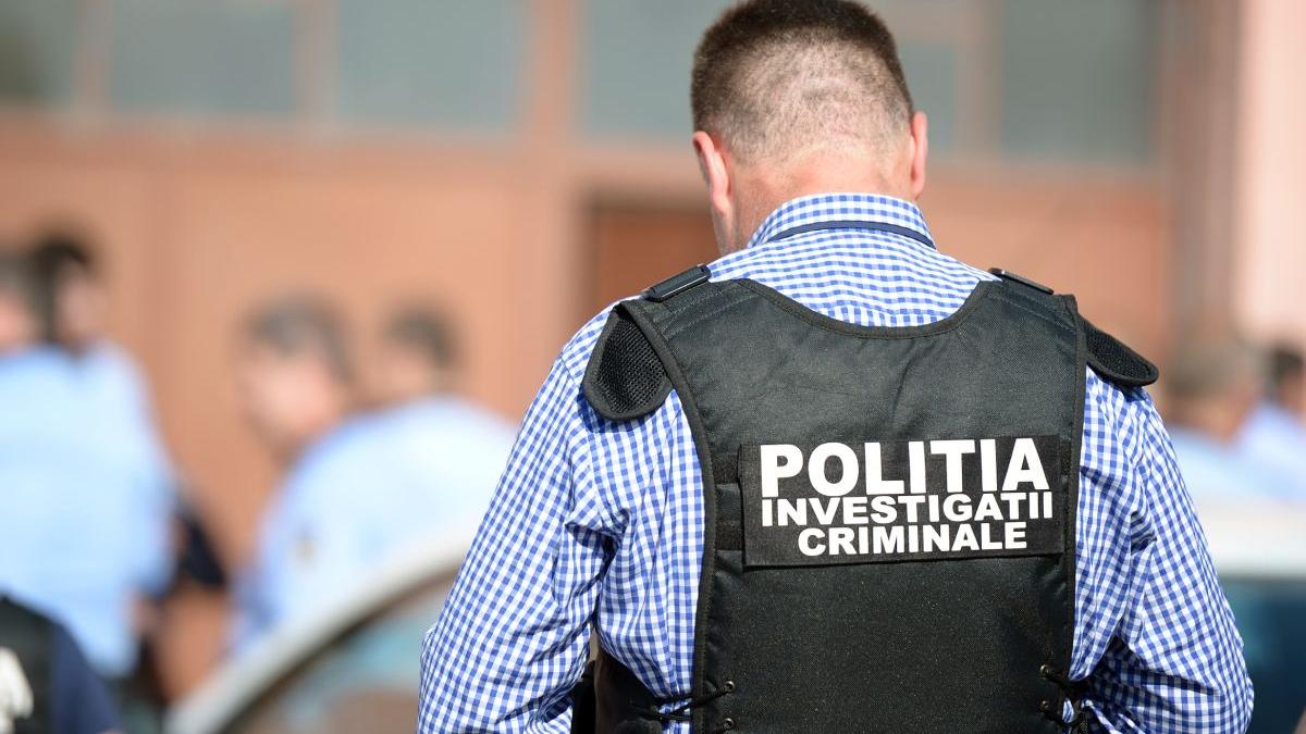 fiu judecatoare pitesti retinut taiat mai multi prieteni