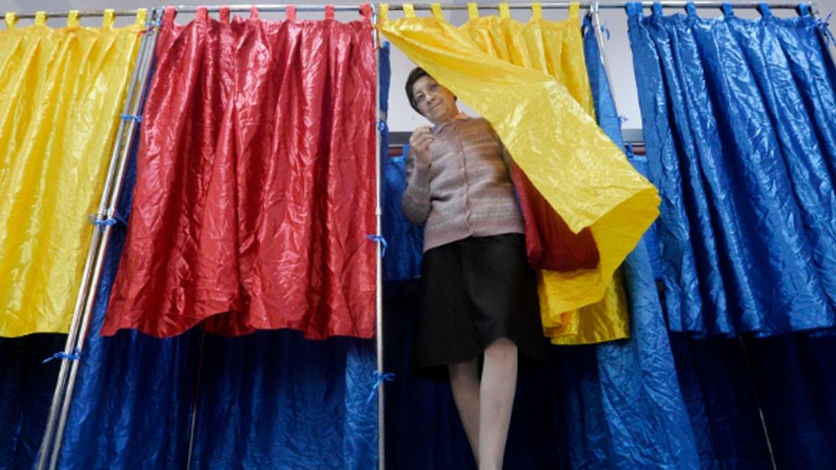 noi masuri pentru alegerile locale 2020 ce trebuie sa faca cetatenii la intrarea si la iesirea din