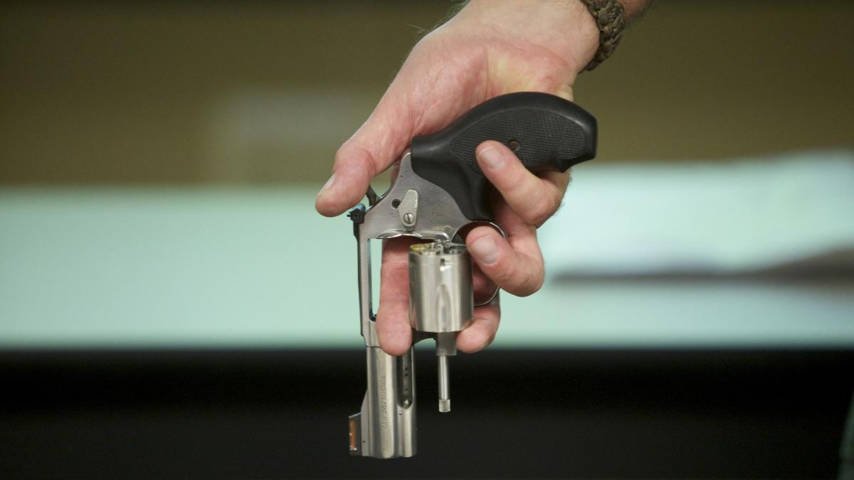 caz revoltator in constanta tanar arestat dupa ce a tras cu pistolul intr un barbat din cauza