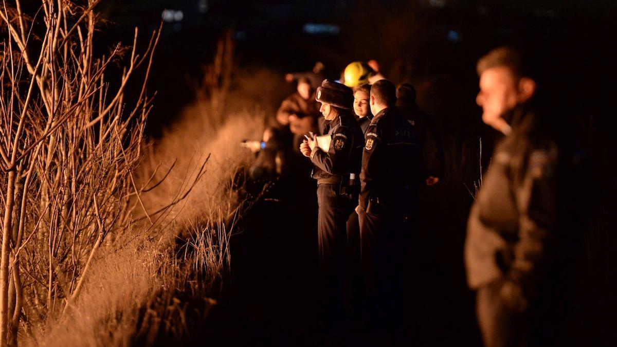 un copil de 6 ani din vaslui s a jucat cu focul si a dat foc casei