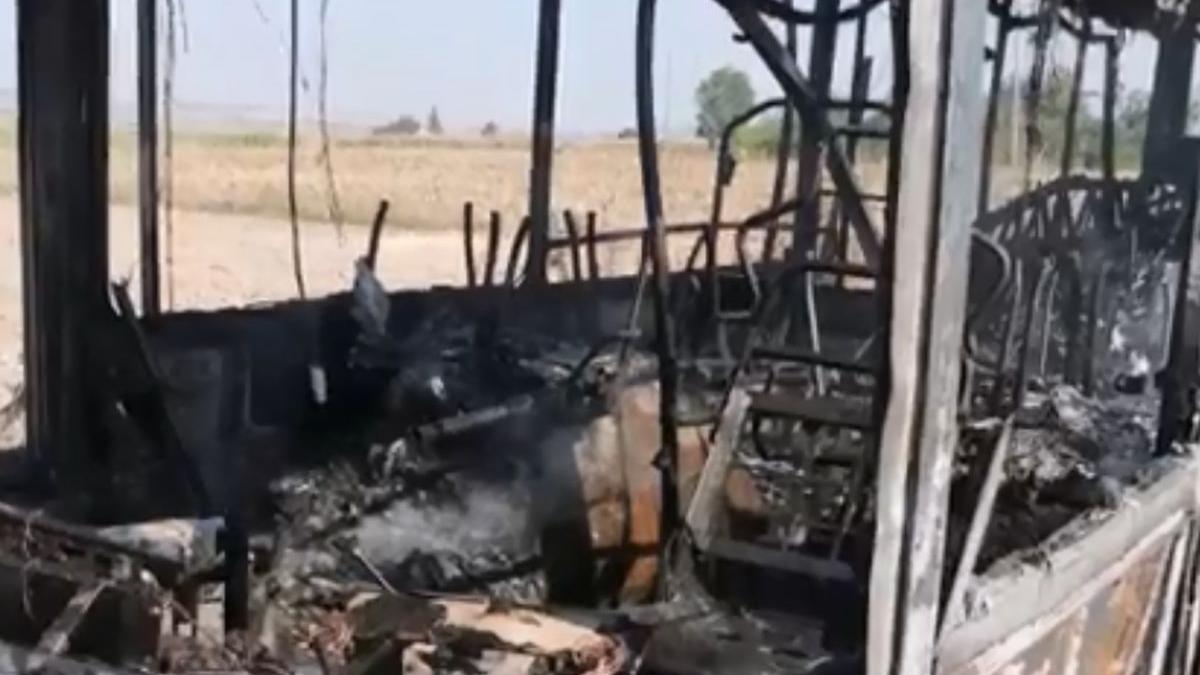 autobuz incendiat intentionat intr o localitate din botosani