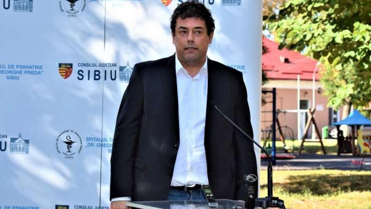 decanul facultatii de medicina din sibiu infectat cu covid este o boala serioasa nu stiu de unde am