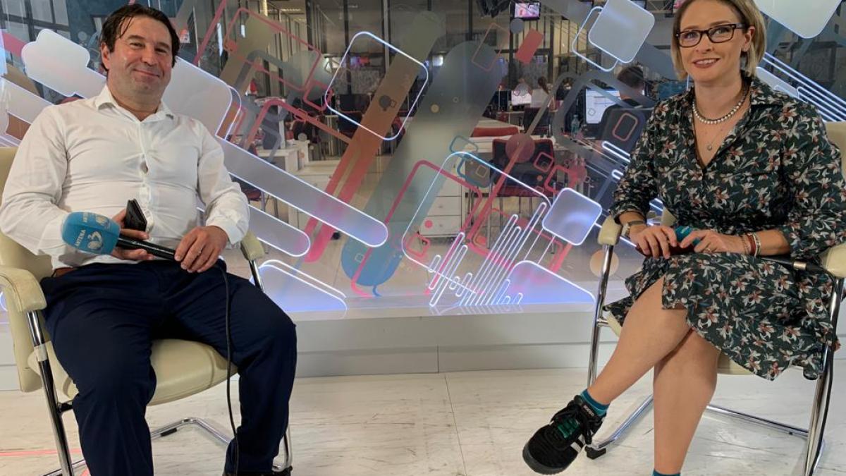 antena3 ro live de ce se desfigureaza femeile in speranta ca vor arata bine cu medicul marian