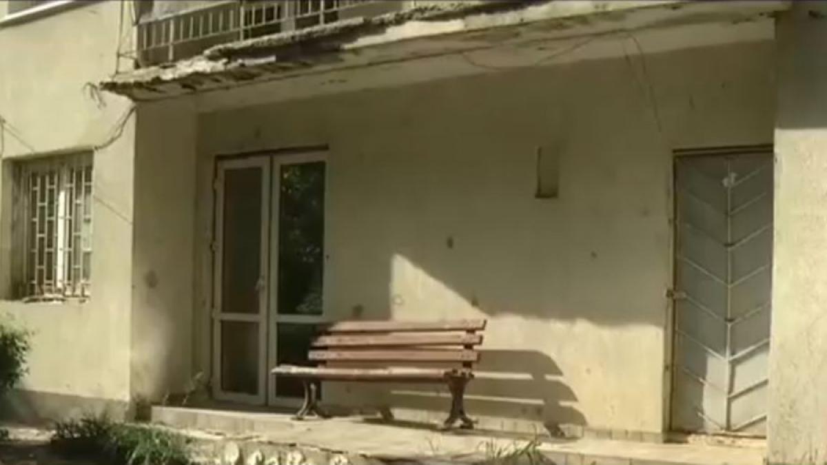 o cladire abandonata de ani de zile transformata in cabinet medical de viceprimarul capitalei