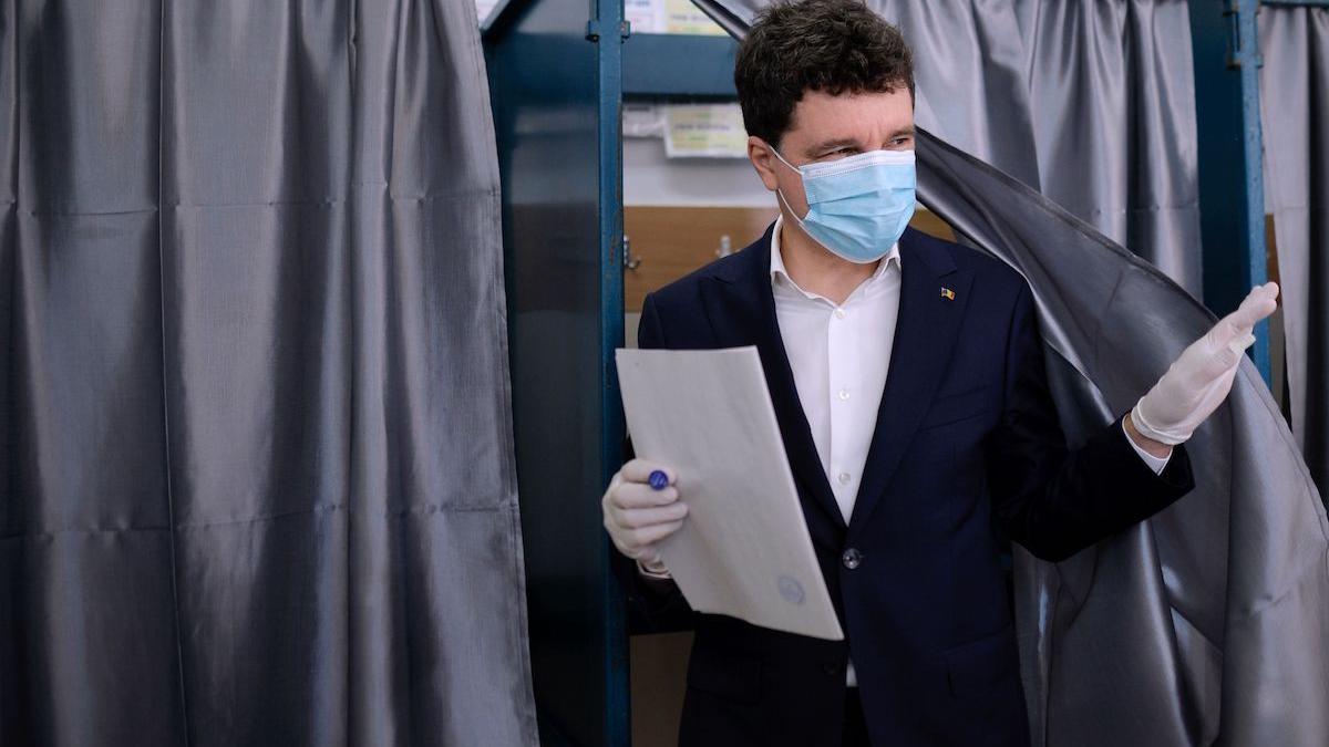 nicusor dan o sa avem un final fericit in seara asta daca ritmul de vot se pastreaza