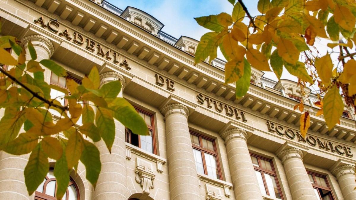 academia de studii economice incepe noul an universitar online