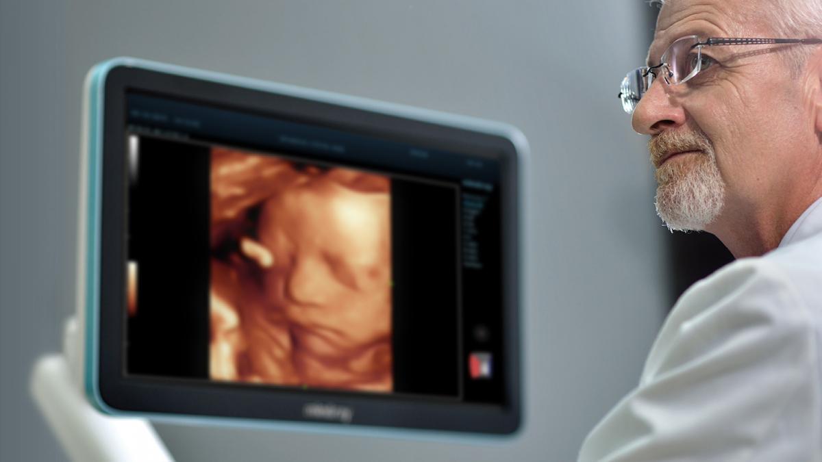 care este diferenta dintre ecografia 2d 3d si 4d