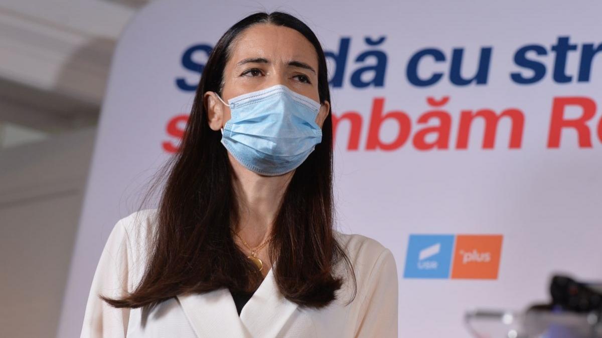 mihai gadea reactia socanta a lui clotilde armand dupa prezentarea imaginilor din camera unde erau