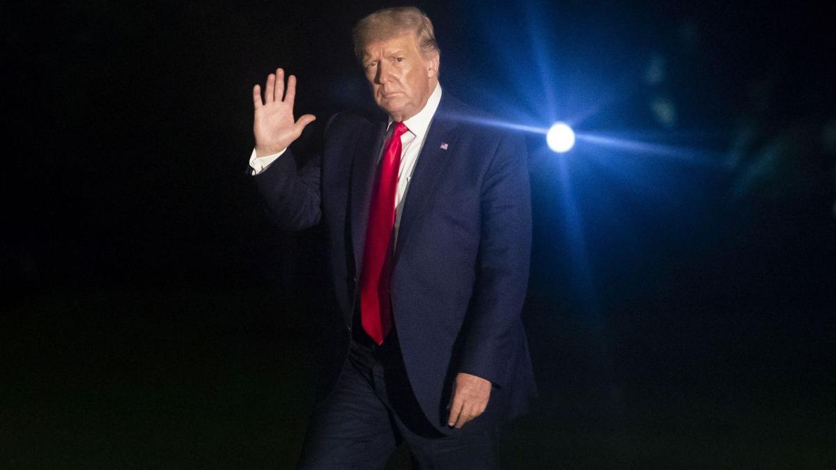 donald trump primeste un tratament experimental care poate avea efecte adverse severe