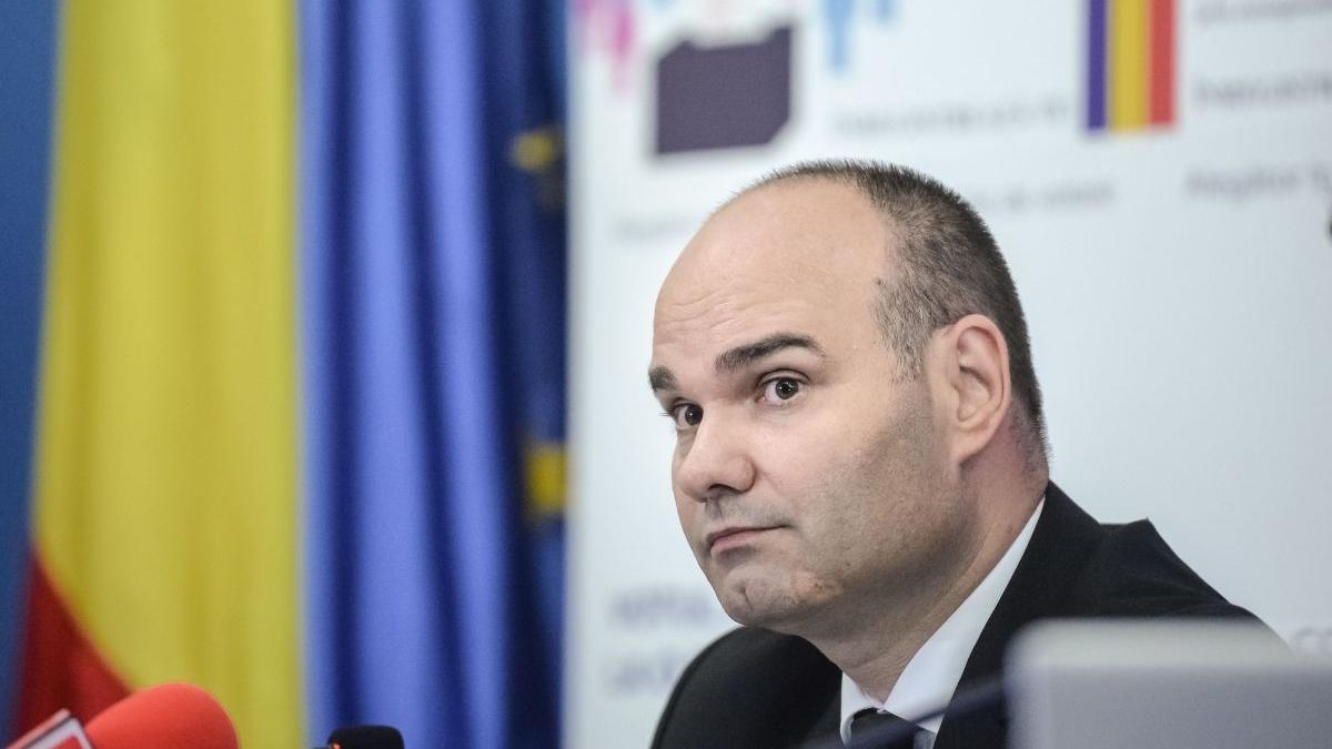 seful aep si a plagiat 124 de pagini din cele 211 ale tezei de doctorat mituletu buica a uitat pana