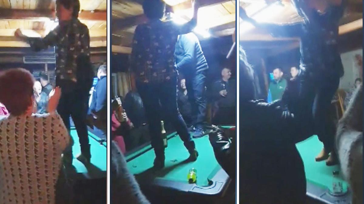 primar psd primarita dans pe masa de biliard