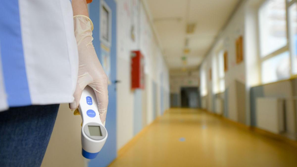 scoli scenariu rosu romania