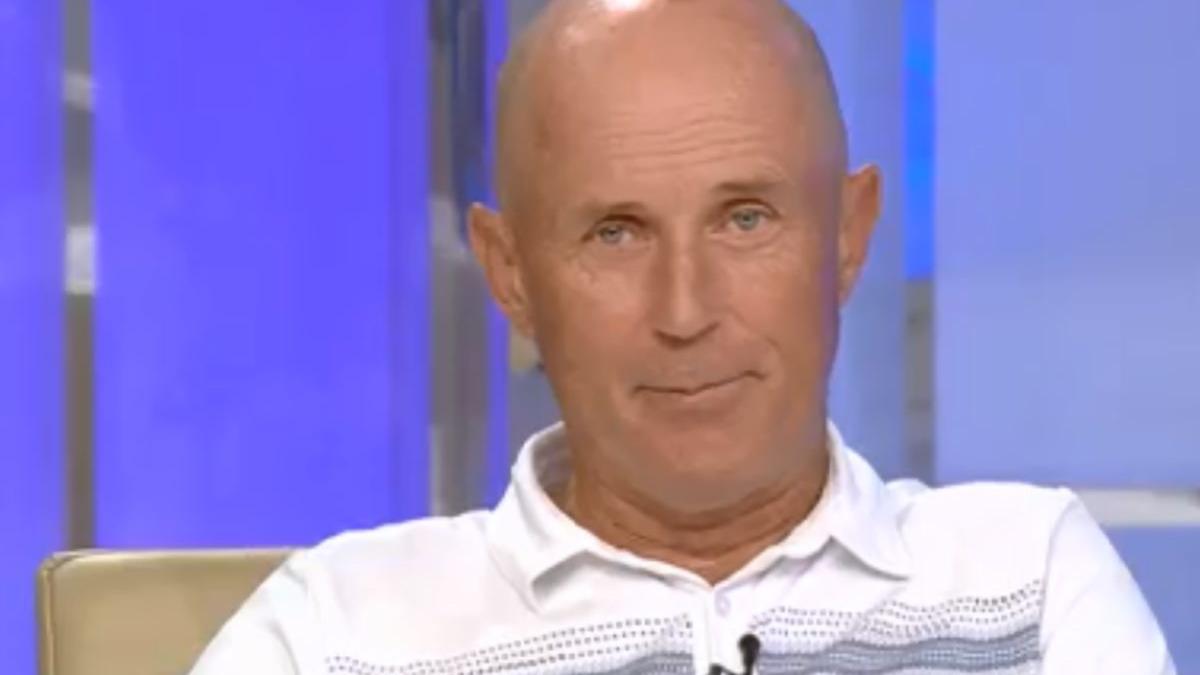 mugur mihaescu protest alegeri anticipate piata victoriei