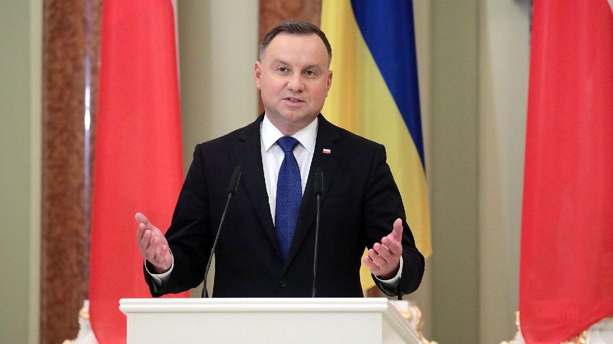 presedinte andrzej duda polonia coronavirus