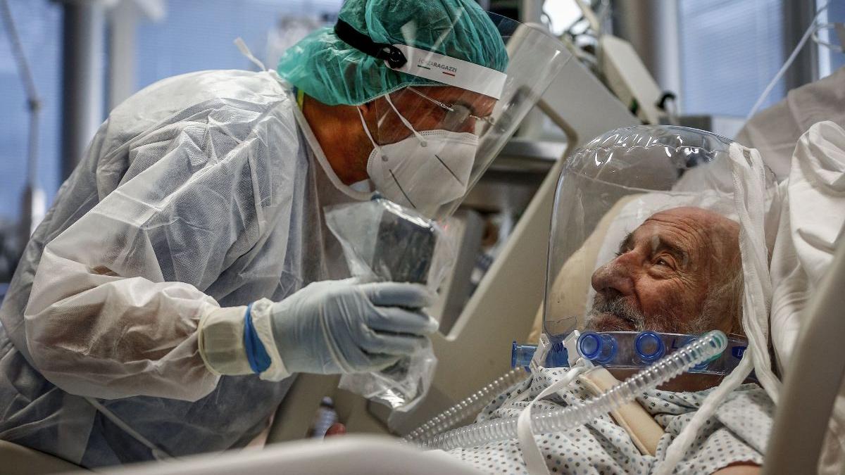 record cazuri coronavirus italia