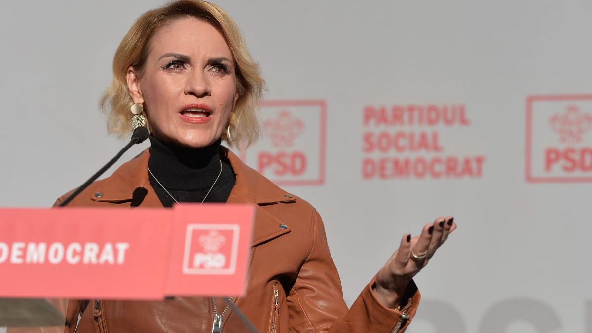 gabriela firea nicusor dan fake news stimulente financiare dizabilitati