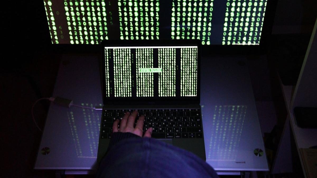 virus bancar emotet alerta solutii