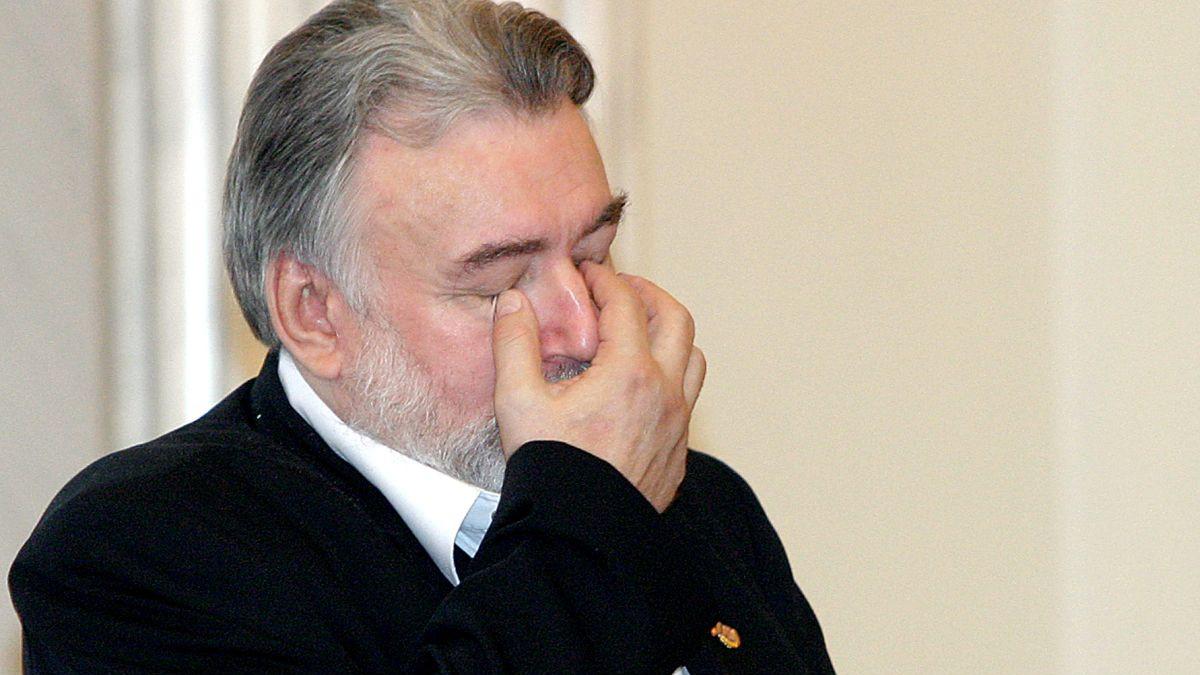 adrian paunescu prevestire pandemie poezie