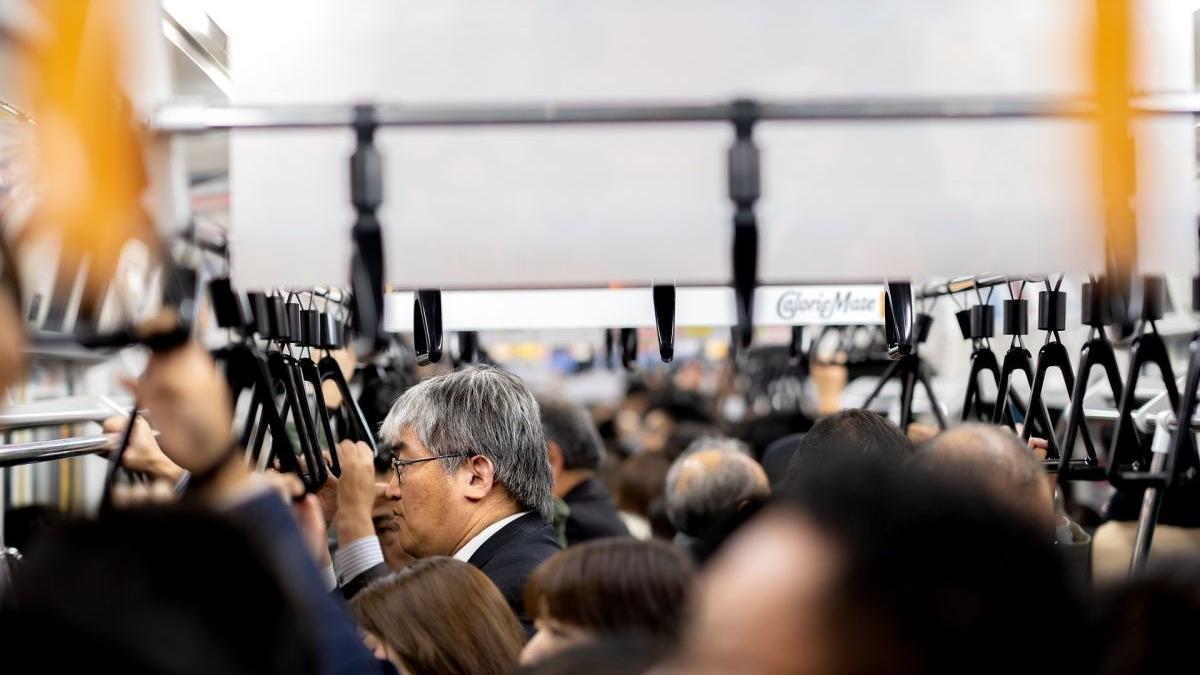 miloc transport comun transmitere covid aerosoli vorbire