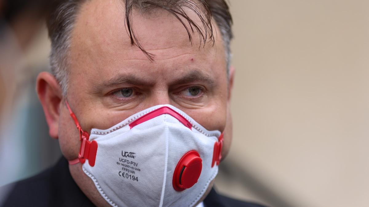 tataru lockdown 10 000 cazuri romania