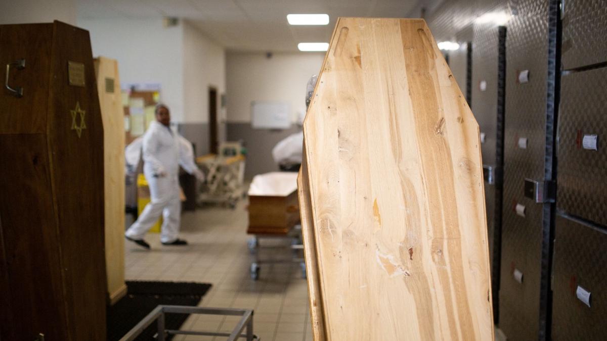 container morga spital neamt morti incendiu