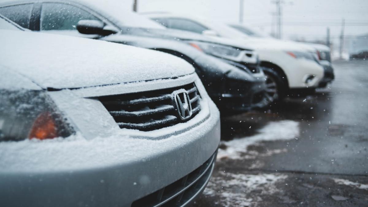 cum sa te asiguri ca masina ta va trece iarna cu bine