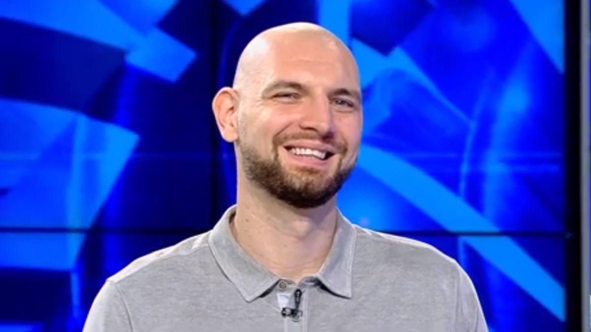 baschetbalist vlad moldoveanu academia baschet romania