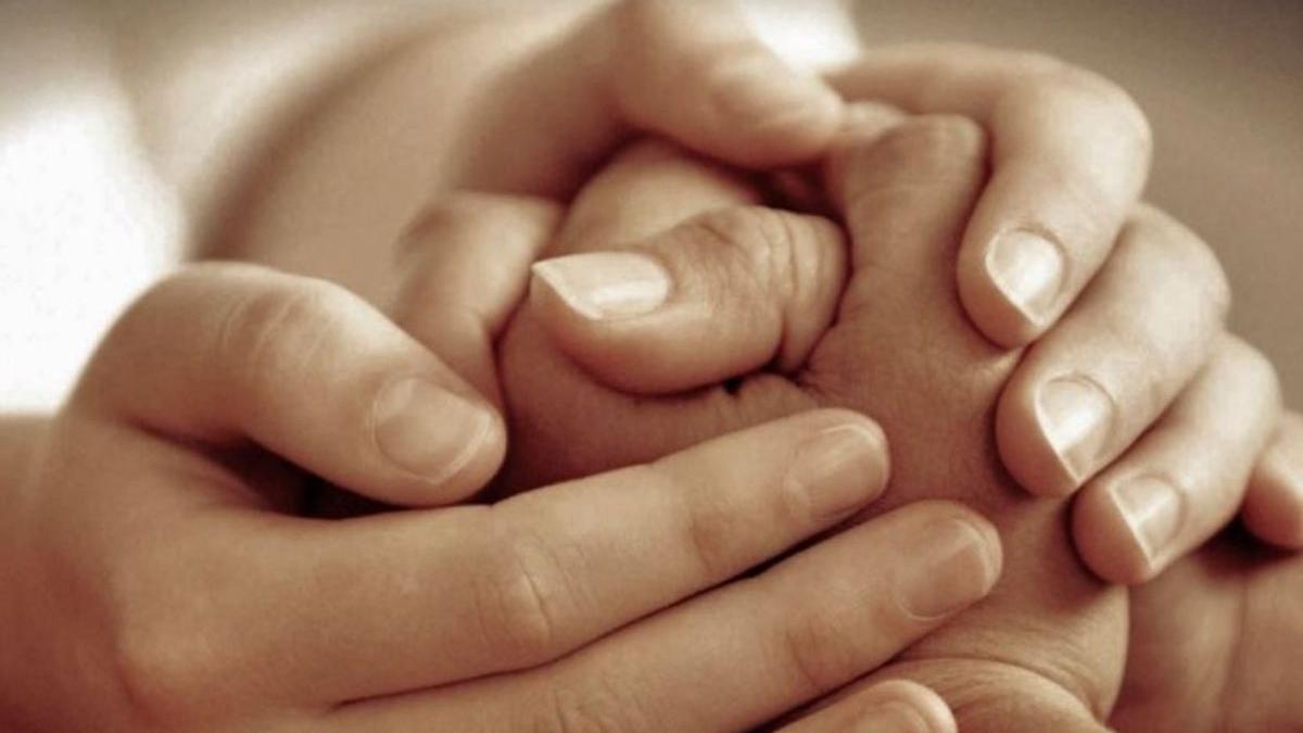 cum alegem firma pompe funebre