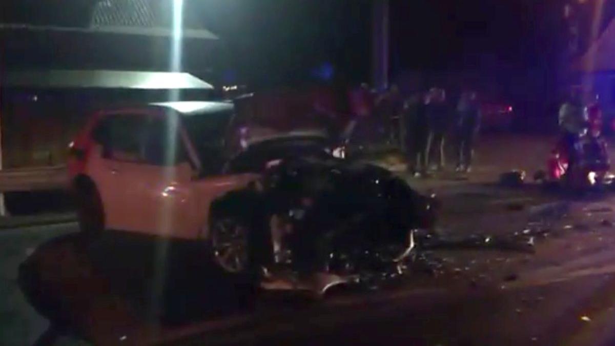 doi oameni au murit accodent frontal radesti arges