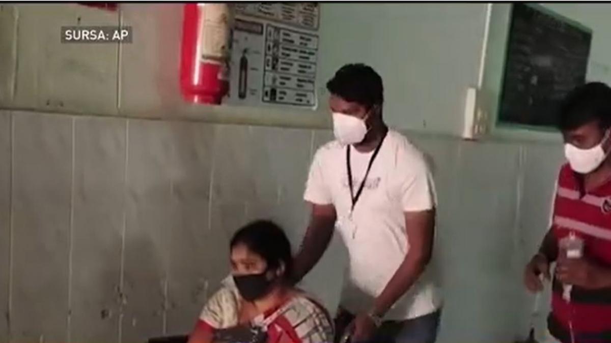 detalii boala misterioasa india