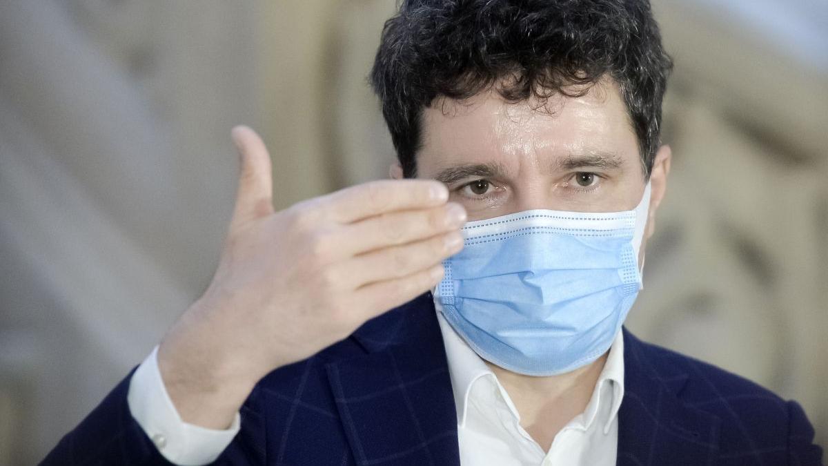 nicusor dan caldura bucuresti