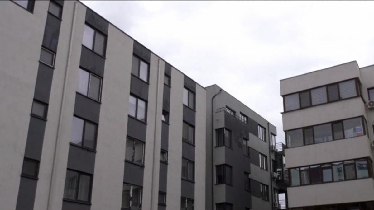 pericol constanta bloc constructie complex rezidential