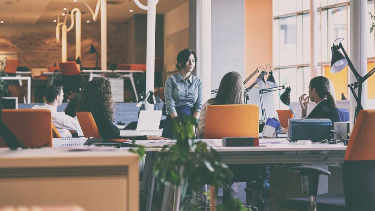 initiativa romaneasca concept spatiu lucru viitor birouri post pandemie