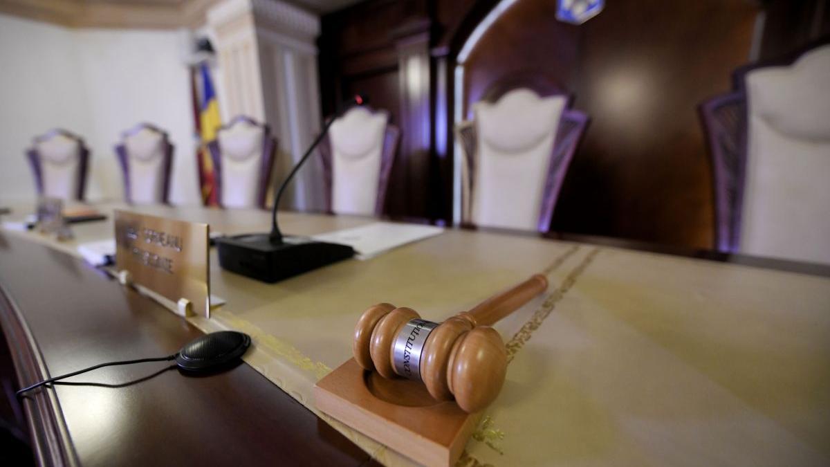 pensii speciale curtea constitutionala decizie