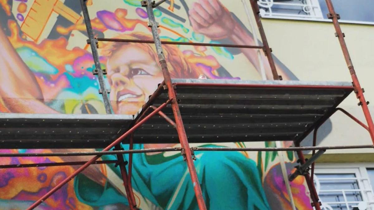 pictura murala copii deficiente