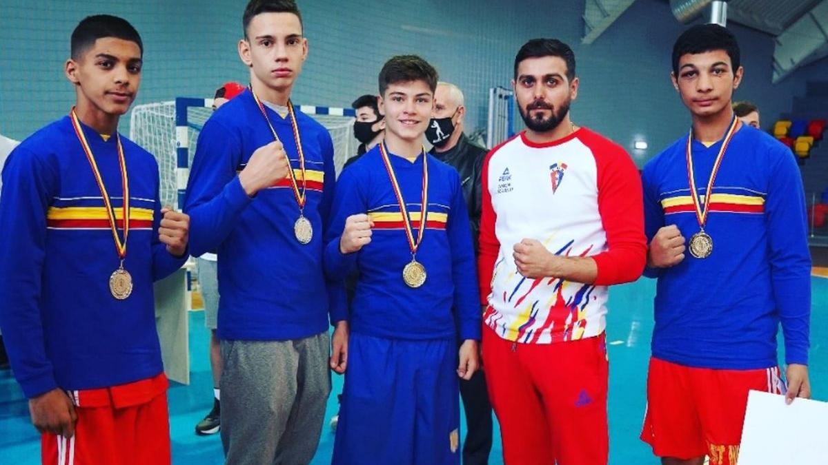 alex scarlat antrenor box