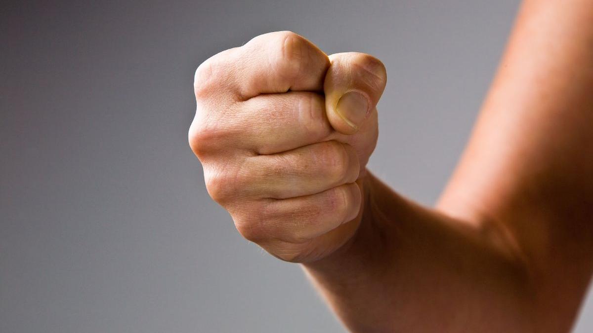 roman platit sa rupa degete chirug italian tatal medicului