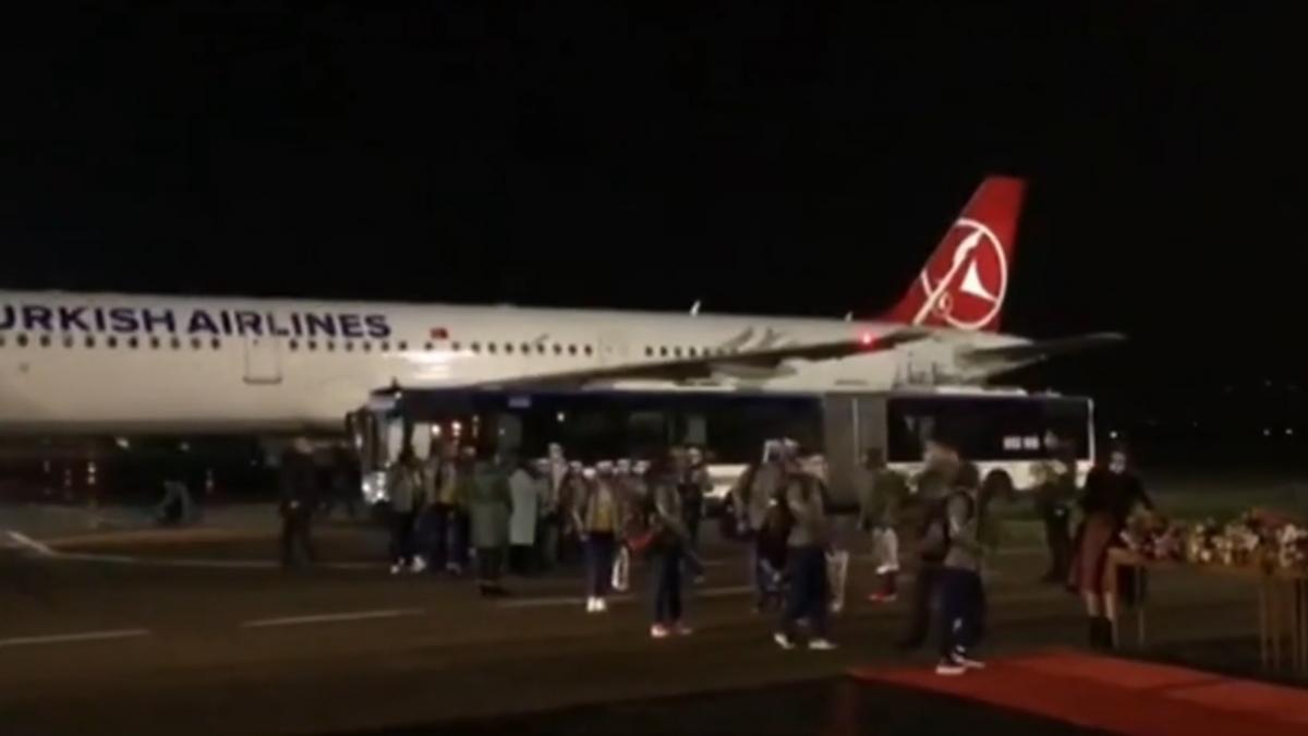 gimnastele romance s au intors de la europenele din turcia