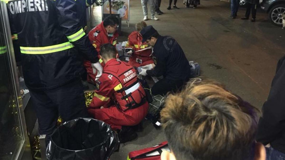 nou nascut descoperit intr o punga pe o strada din bucuresti bebelusul era in viata