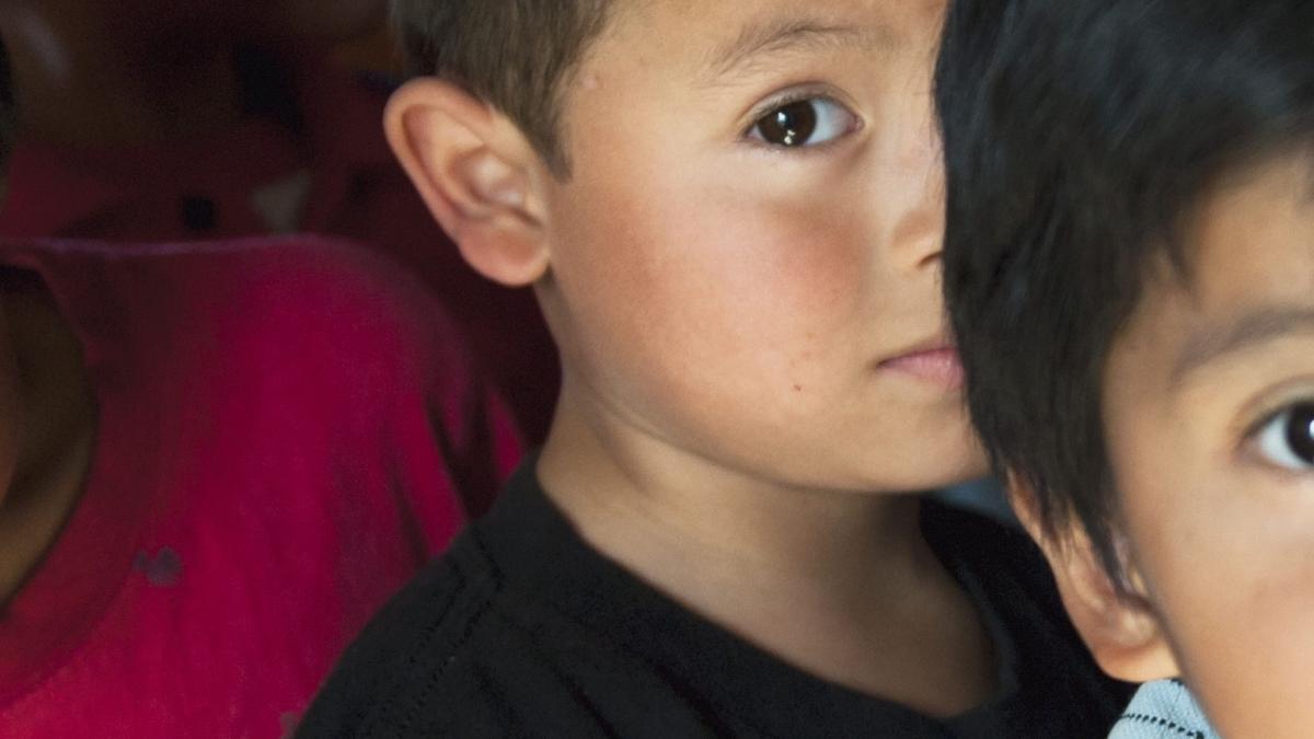 caz covid19 transmis prin ochi copil