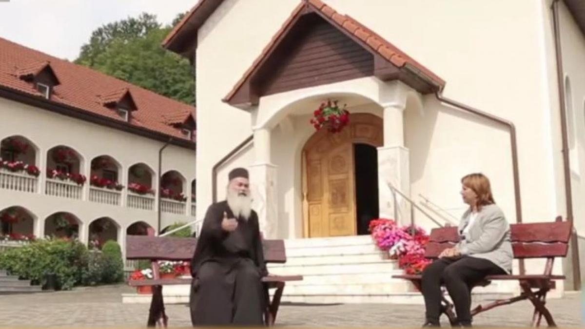 preotii cu har disparuti in anul care se incheie nu va inchinati bolii ci lui hristos