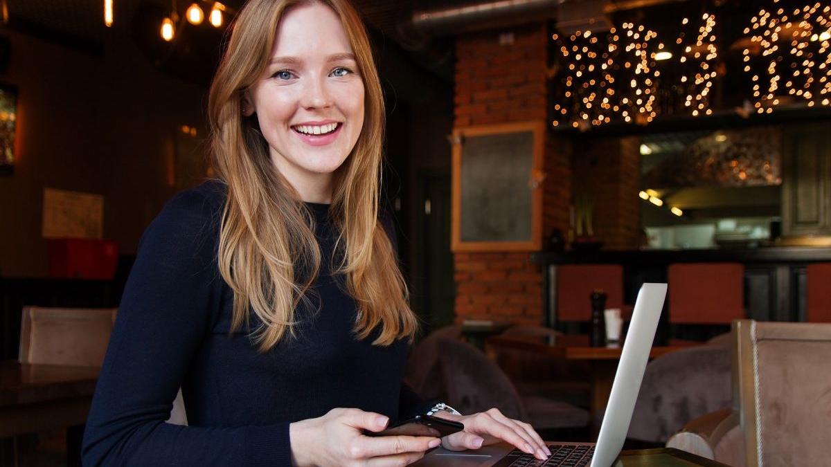 elevi studenti burse fundatia dan voiculescu