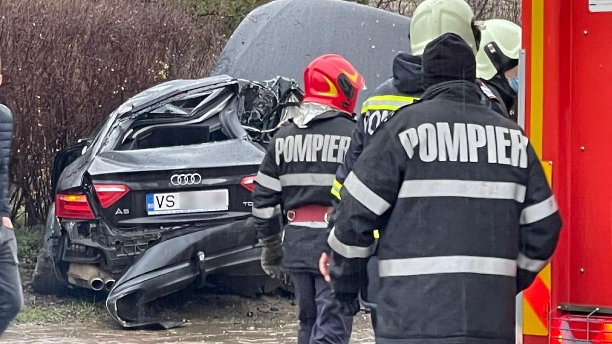 sofer incarcerat audi stalp accident vaslui