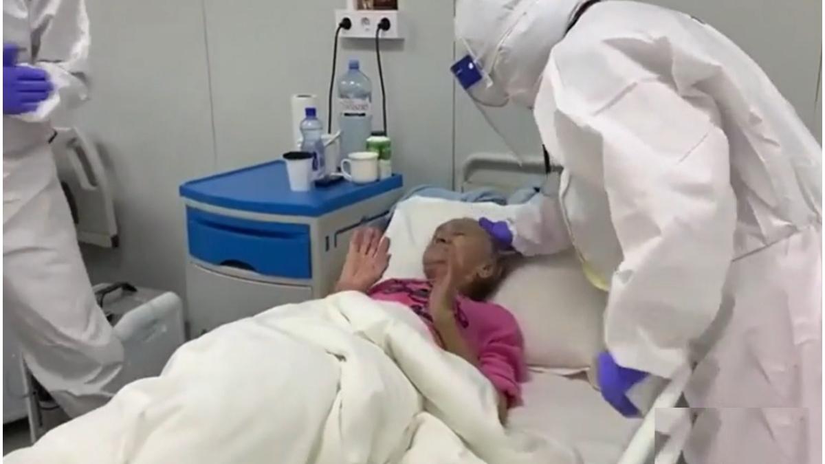 batrana covid aniversare spital