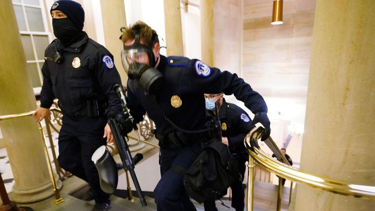 gaze lacrimogene protest sua donald trump joe biden