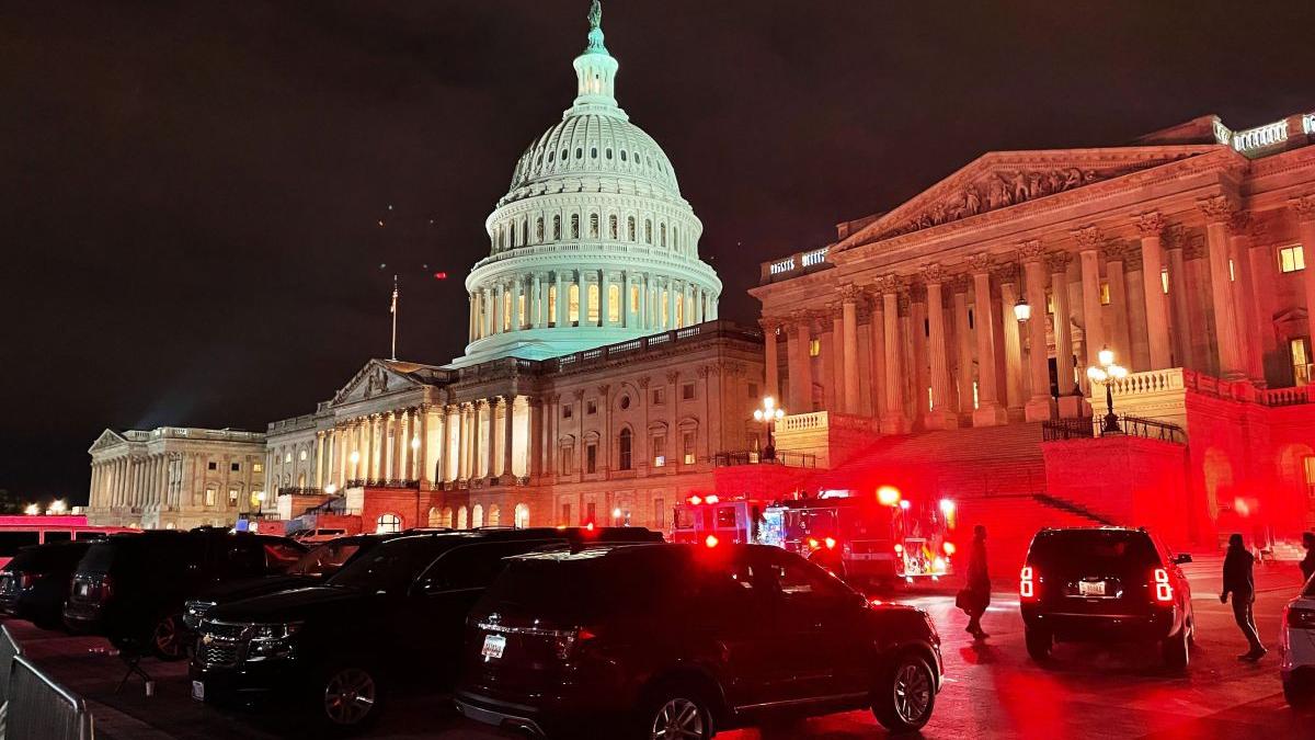 joe biden inaugurare mandat extremisti inarmati pro trump washington