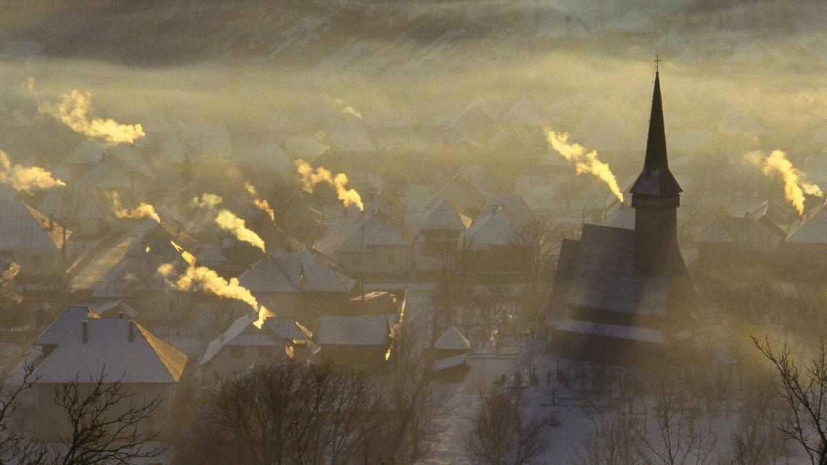 biserica veche lemn suceava incendiu