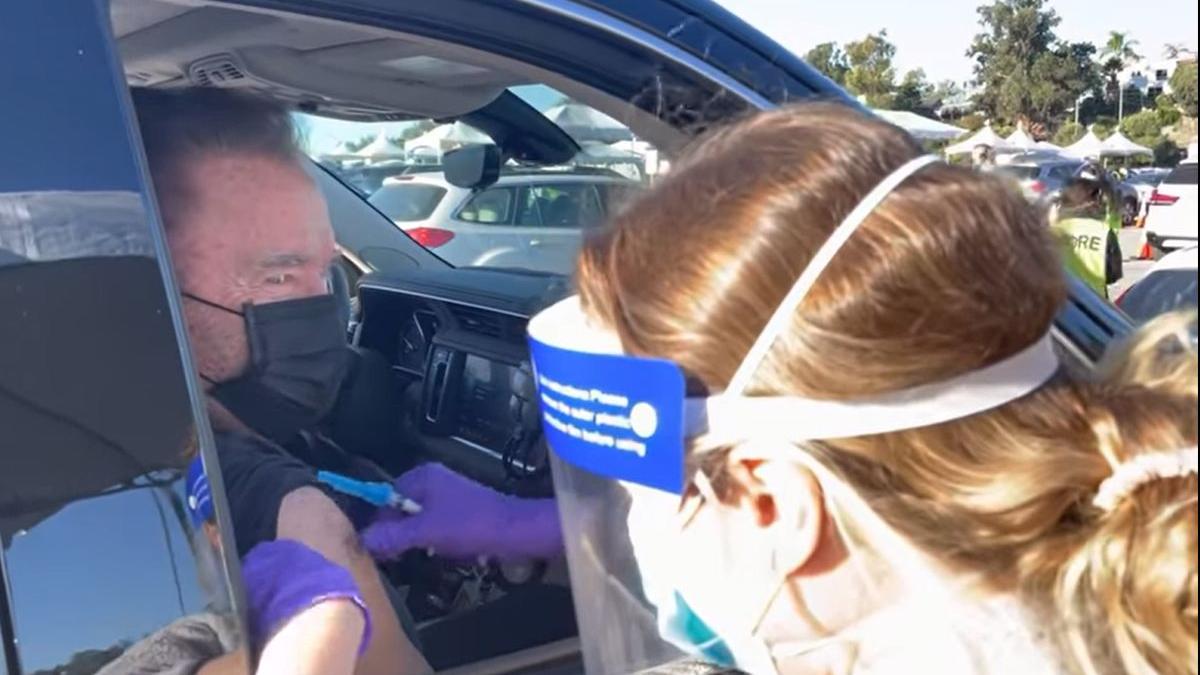 arnold schwarzenegger vaccin terminator los angeles dodger