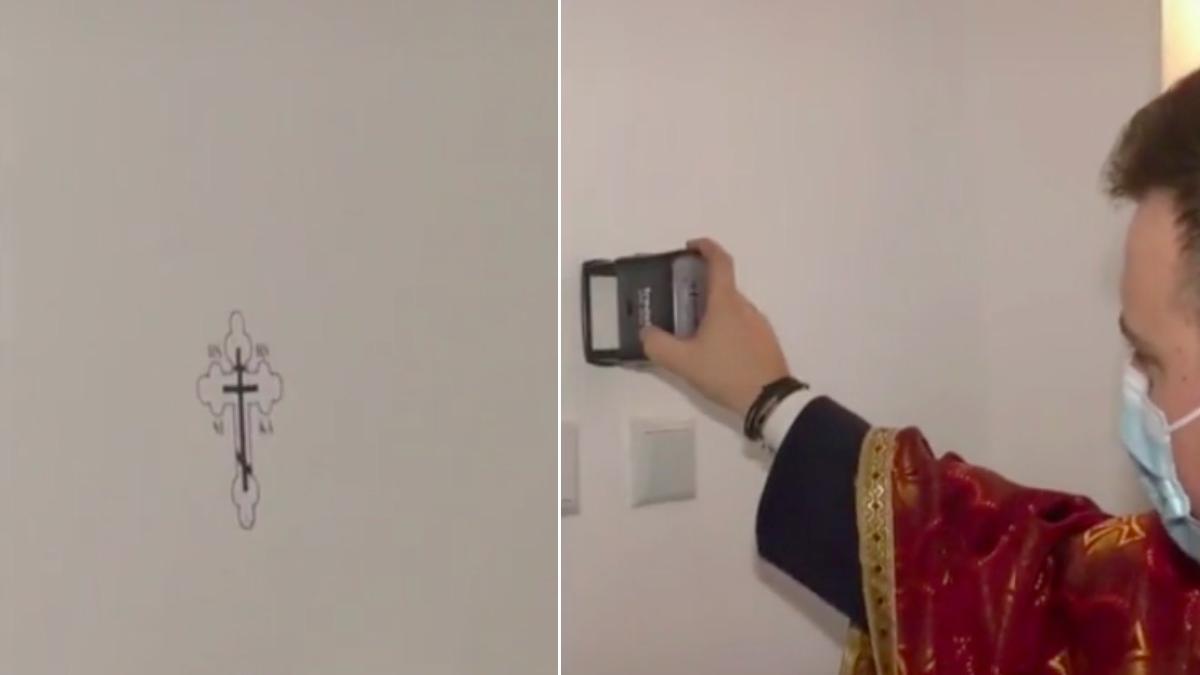 sfintirea incintelor stampila crucii preotii o aplica pe pereti