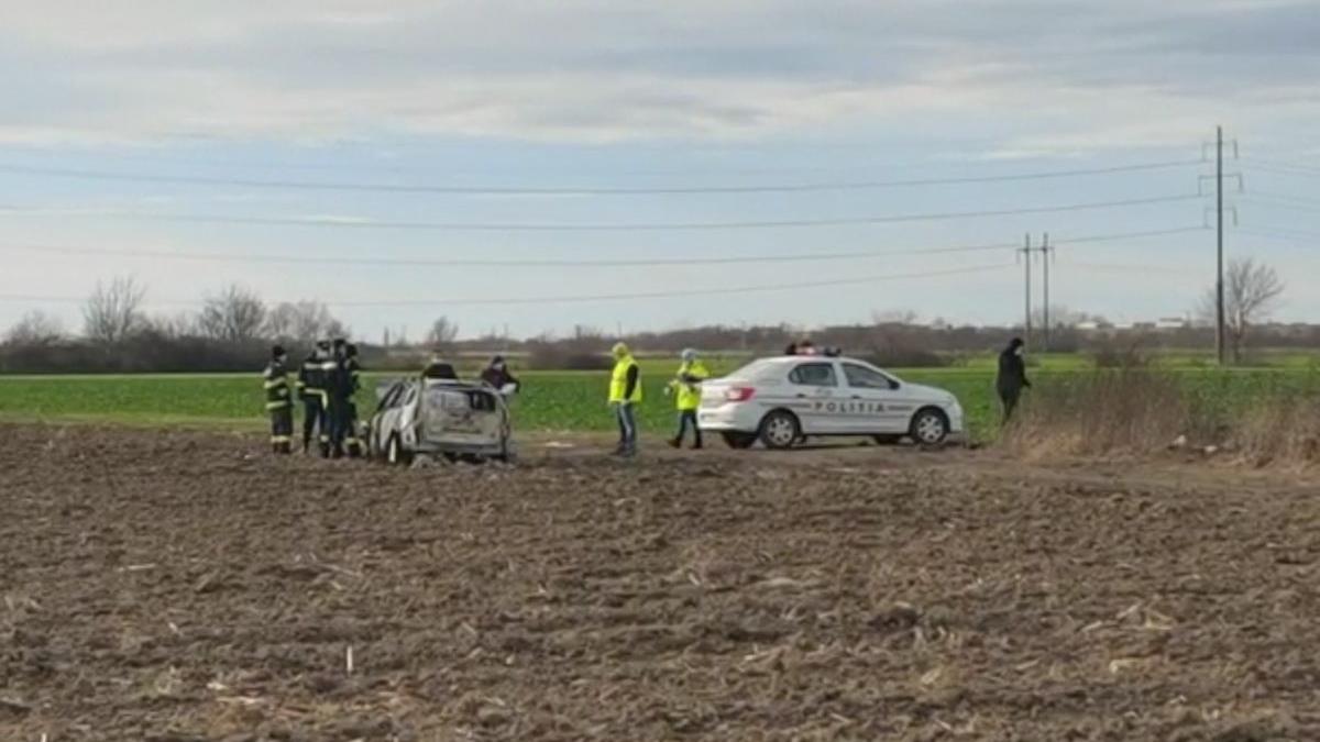 cadavru carbonizat masina arsa camp timisoara